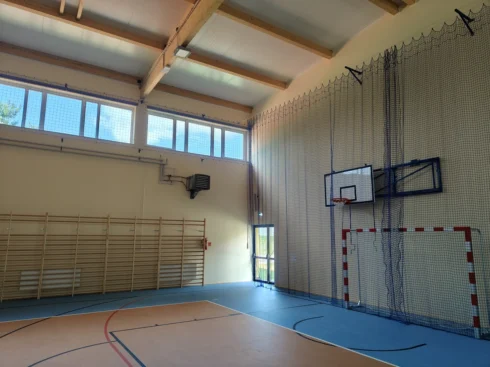 Sala Gimnastyczna przy Szkole Podstawowej w Dębinie